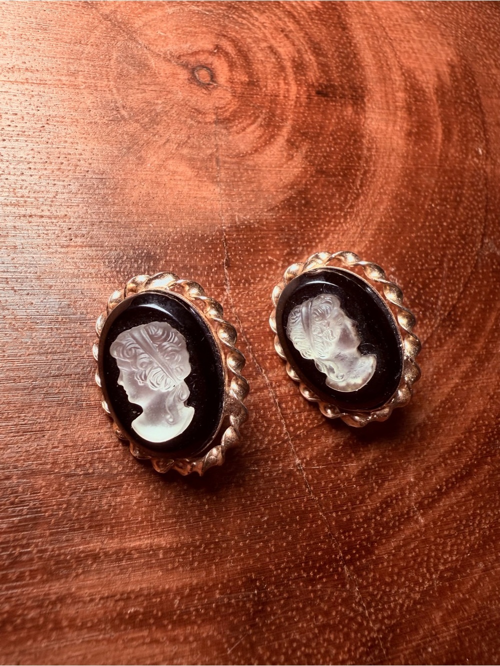 Vintage-Inspired Black Cameo Stud Earrings with Gold-Tone Frame